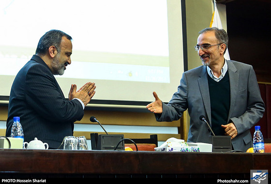 نهمین نشست اتاق گفت وگوی اصحاب فرهنگ و هنر خراسان رضوی / عکس: حسین شریعت / شهرآرا