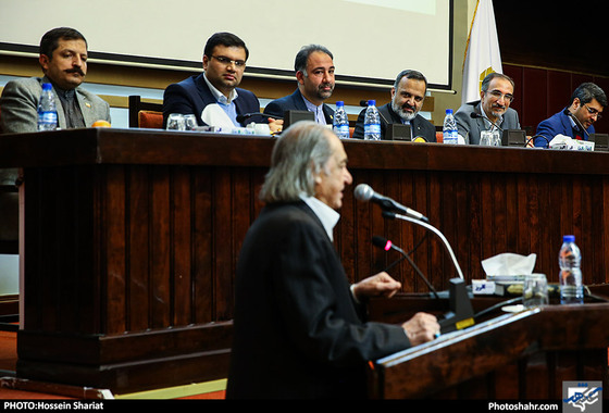 نهمین نشست اتاق گفت وگوی اصحاب فرهنگ و هنر / عکس: حسین شریعت / شهرآرا