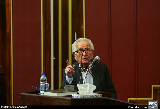 نهمین نشست اتاق گفت وگوی اصحاب فرهنگ و هنر / عکس: حسین شریعت / شهرآرا