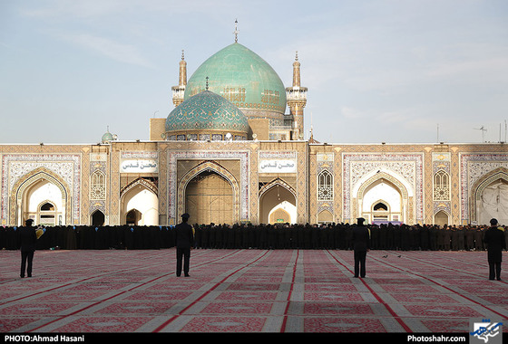 آئین شکرانه «خدمت، عزت و اقتدار» در صحن جامع رضوی / عکس: احمد حسنی / شهرآرا