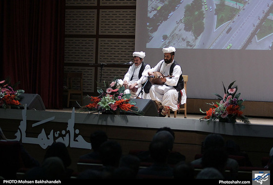  گردهمایی بزرگ هنرمندان مشهدی / عکس: محسن بخشنده / شهرآرا