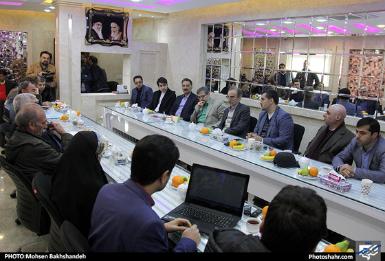 بازدید شهردار مشهد از بازار امام رضا(ع) / عکس: محسن بخشنده / شهرآرا