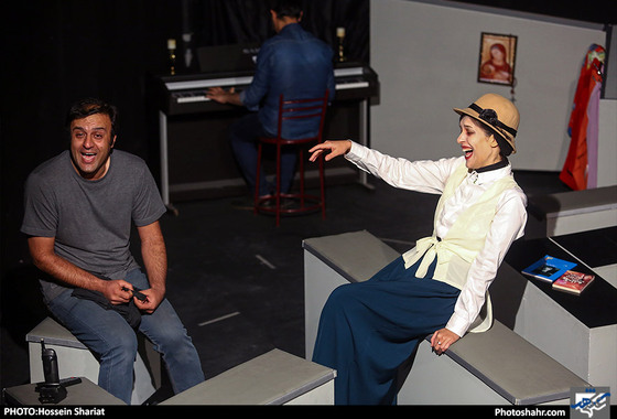 تئاتر سفارش برای اشتراک 138 / عکس: حسین شریعت 
 / شهرآرا