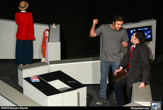 تئاتر سفارش برای اشتراک 138 / عکس: حسین شریعت 
 / شهرآرا