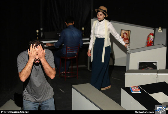 تئاتر سفارش برای اشتراک 138 / عکس: حسین شریعت 
 / شهرآرا