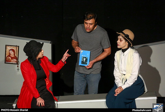 تئاتر سفارش برای اشتراک 138 / عکس: حسین شریعت 
 / شهرآرا