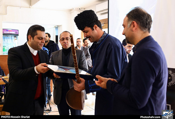 رونمایی از ضمیمه جدید روزنامه شهرآرا / عکس: حسین شریعت / شهرآرا