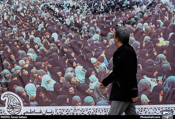 آذین بندی شهر به مناسبت دهه فجر/ عکس: ساناز صفائی/ شهرآرا