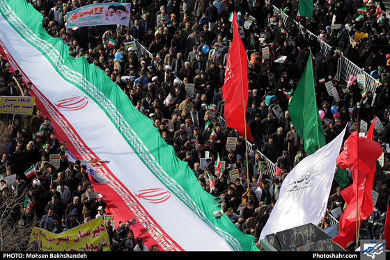 راهپیمایی یوم الله 22 بهمن-1 / عکس: محسن بخشنده /شهرآرا