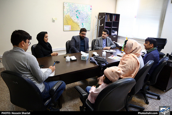 بازدید شفقت علی سردبیر نیشن مشهورترین روزنامه پاکستان از موسسه فرهنگی شهرآرا / عکس: حسین شریعت / شهرآرا