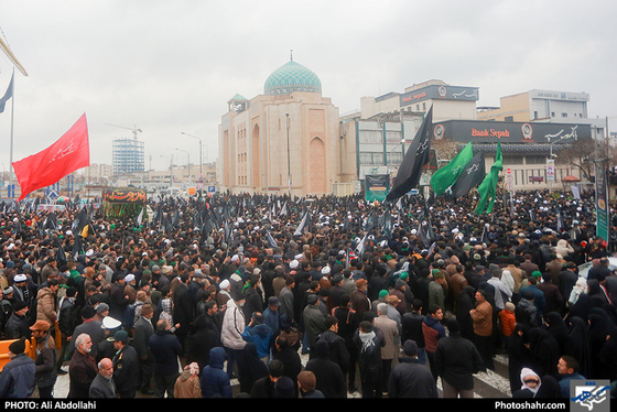 اجتماع عظیم عزاداران فاطمی و تشییع شهدای گمنام و مدافع حرم علی عبداللهی شهرآرا