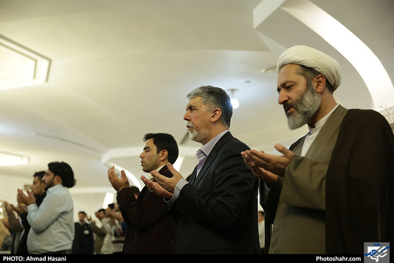  جشن ازدواج دانشجویی همسفر تا بهشت در حرم امام رضا (ع)/ عکس: احمد حسنی / شهرآرا