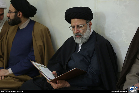  جشن ازدواج دانشجویی همسفر تا بهشت در حرم امام رضا (ع)/ عکس: احمد حسنی / شهرآرا