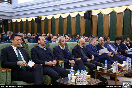  همایش ملی توسعه پایدار با رویکرد بهبود فضای کسب وکار / عکس: حسین شربعت / شهرآرا