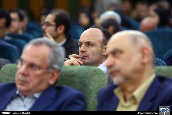  همایش ملی توسعه پایدار با رویکرد بهبود فضای کسب وکار / عکس: حسین شربعت / شهرآرا