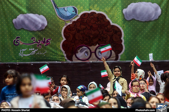 مراسم رونمایی از " کوله پشتی " ضمیمه کودک و نوجوان روزنامه شهرآرا / عکس: حسین شریعت / شهرآرا