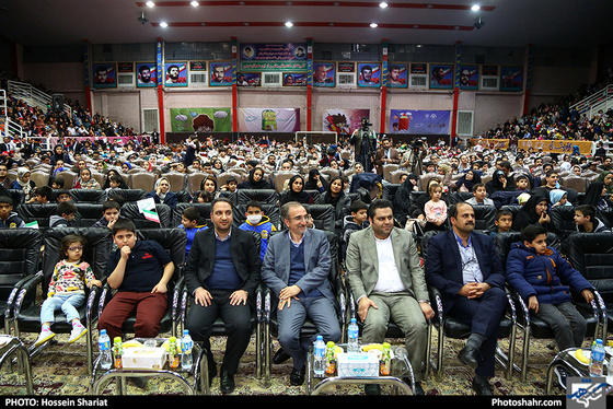 مراسم رونمایی از " کوله پشتی " ضمیمه کودک و نوجوان روزنامه شهرآرا / عکس: حسین شریعت / شهرآرا