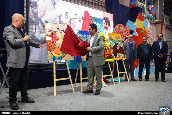 مراسم رونمایی از " کوله پشتی " ضمیمه کودک و نوجوان روزنامه شهرآرا / عکس: حسین شریعت / شهرآرا