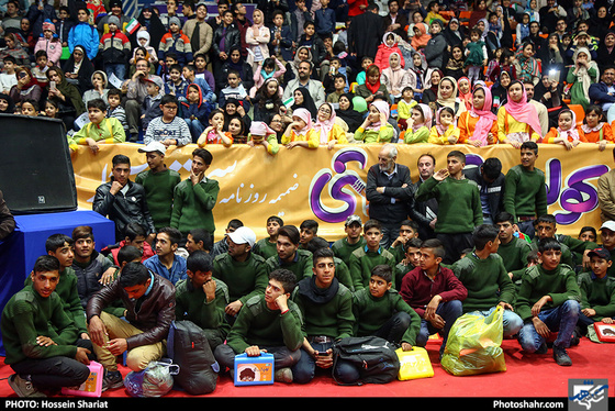 مراسم رونمایی از " کوله پشتی " ضمیمه کودک و نوجوان روزنامه شهرآرا / عکس: حسین شریعت / شهرآرا