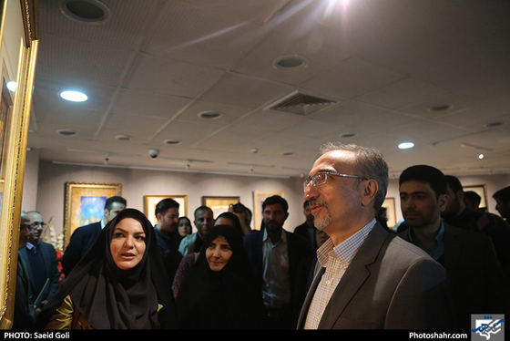  آئین گشایش نگارخانه شهر و افتتاح نمایشگاه آثار بانوان هنرمند مشهد مقدس / عکس: سعیدگلی / شهرآرا