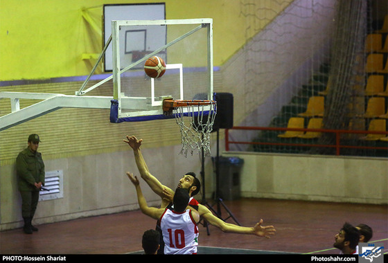 فینال لیگ ملی بسکتبال کشور  المان و پارسا مشهد /عکس: حسین شریعت / شهرآرا