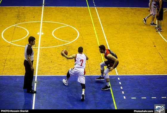 فینال لیگ ملی بسکتبال کشور  المان و پارسا مشهد /عکس: حسین شریعت / شهرآرا