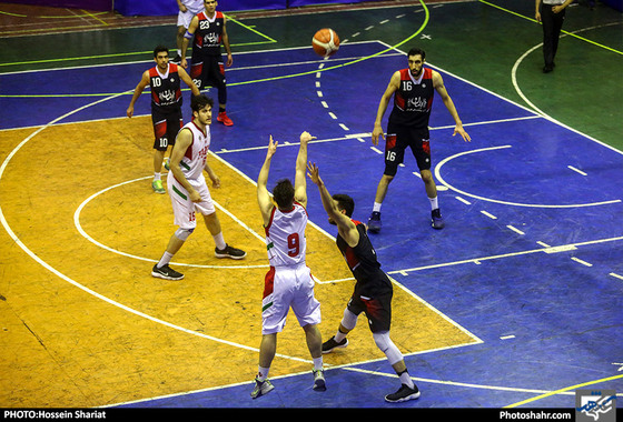 فینال لیگ ملی بسکتبال کشور  المان و پارسا مشهد /عکس: حسین شریعت / شهرآرا