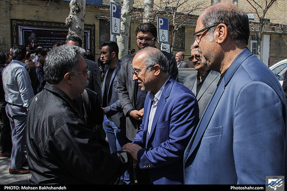 تشییع پیکر جهانگیر زنده دل از پیشکسوتان فوتبال مشهد /
 عکس: محسن بخشنده / شهرآرا