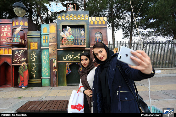 آثار هنری استقبال از بهار 1397 / عکس: علی عبداللهی /
 شهرآرا
