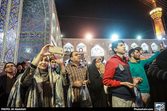 تحویل سال در حرم امام رضا (ع) / عکس: علی عبداللهی / شهرآرا