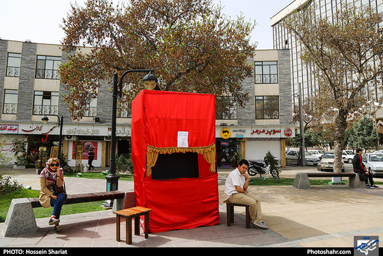 نمایش خیمه شب بازی " چند تا لایک داری مبارک؟ " / عکس: حسین شریعت / شهرآرا