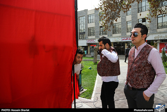 نمایش خیمه شب بازی " چند تا لایک داری مبارک؟ " / عکس: حسین شریعت / شهرآرا