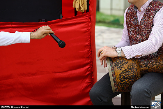 نمایش خیمه شب بازی " چند تا لایک داری مبارک؟ " / عکس: حسین شریعت / شهرآرا