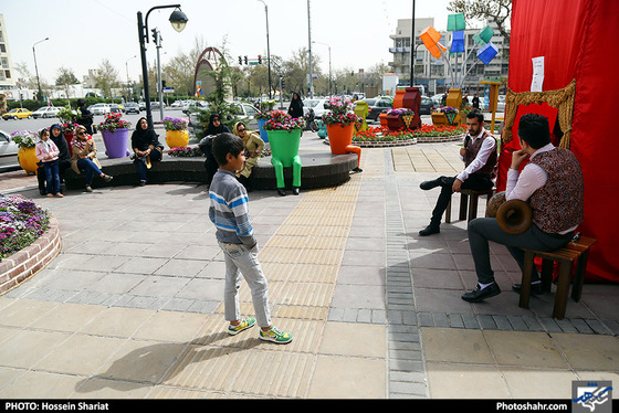 نمایش خیمه شب بازی " چند تا لایک داری مبارک؟ " / عکس: حسین شریعت / شهرآرا