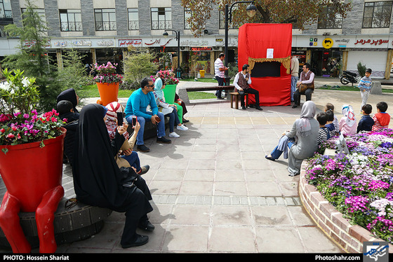 نمایش خیمه شب بازی " چند تا لایک داری مبارک؟ " / عکس: حسین شریعت / شهرآرا