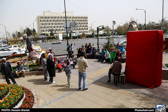 نمایش خیمه شب بازی " چند تا لایک داری مبارک؟ " / عکس: حسین شریعت / شهرآرا