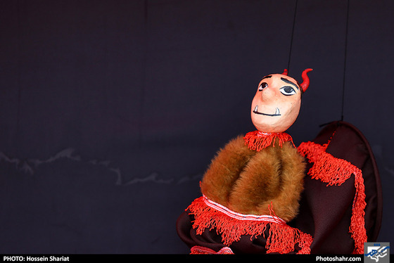 نمایش خیمه شب بازی " چند تا لایک داری مبارک؟ " / عکس: حسین شریعت / شهرآرا