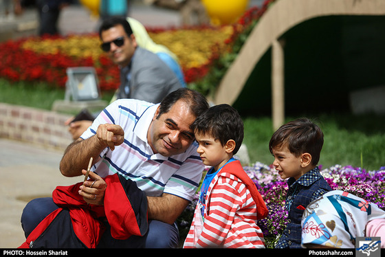 نمایش خیمه شب بازی " چند تا لایک داری مبارک؟ " / عکس: حسین شریعت / شهرآرا