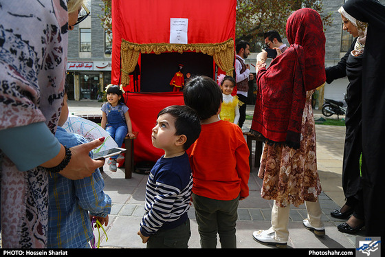 نمایش خیمه شب بازی " چند تا لایک داری مبارک؟ " / عکس: حسین شریعت / شهرآرا