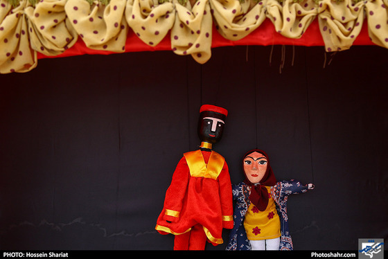 نمایش خیمه شب بازی " چند تا لایک داری مبارک؟ " / عکس: حسین شریعت / شهرآرا