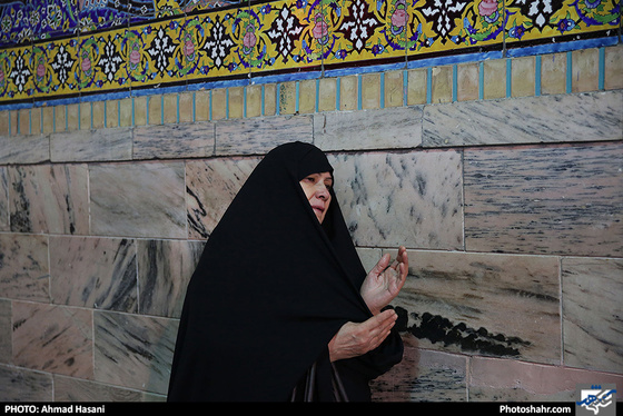 زائران حرم امام رضا (ع) / عکس: احمد حسنی / شهرآرا