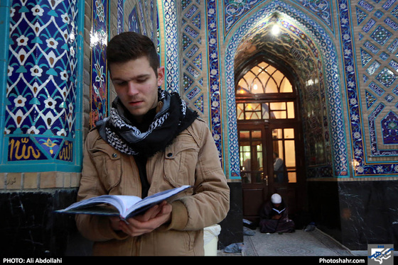 مراسم معنوی اعتکاف در حرم مطهر رضوی / عکس: علی عبداللهی / شهرآرا