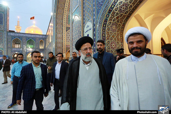مراسم معنوی اعتکاف در حرم مطهر رضوی / عکس: علی عبداللهی / شهرآرا