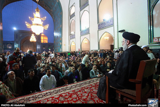 مراسم معنوی اعتکاف در حرم مطهر رضوی / عکس: علی عبداللهی / شهرآرا