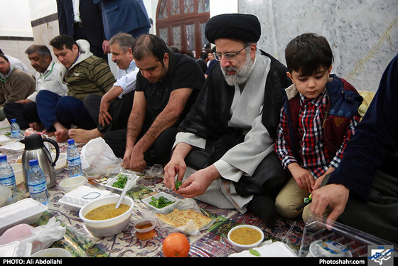 مراسم معنوی اعتکاف در حرم مطهر رضوی / عکس: علی عبداللهی / شهرآرا