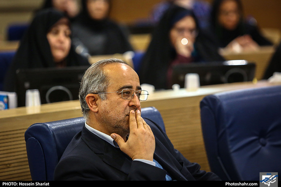 نشست هم اندیشی بانوان فرهیخته با اعضای شورای اسلامی مشهد مقدس / عکس: حسین شریعت / شهرآرا