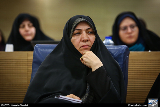 نشست هم اندیشی بانوان فرهیخته با اعضای شورای اسلامی مشهد مقدس / عکس: حسین شریعت / شهرآرا