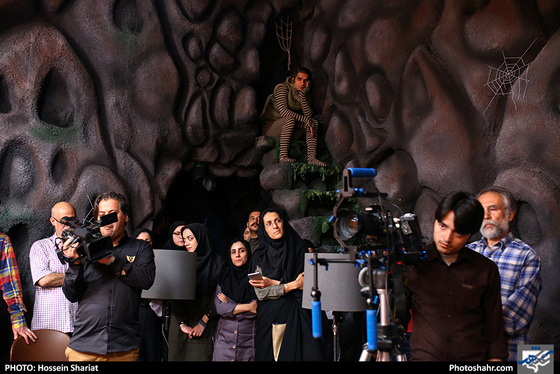 پشت صحنه برنامه تلویزیونی شهر عسل / عکس: حسین شریعت / شهرآرا