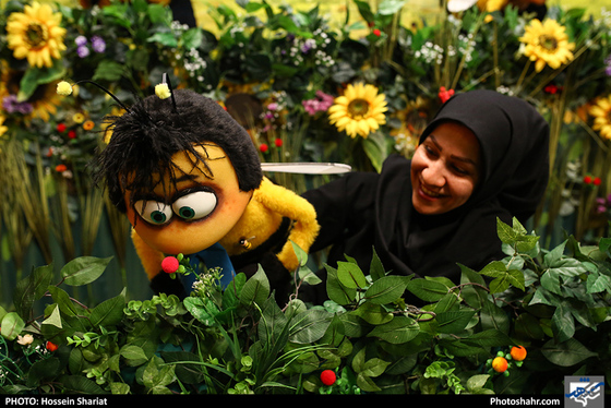 پشت صحنه برنامه تلویزیونی شهر عسل / عکس: حسین شریعت / شهرآرا