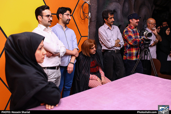 پشت صحنه برنامه تلویزیونی شهر عسل / عکس: حسین شریعت / شهرآرا